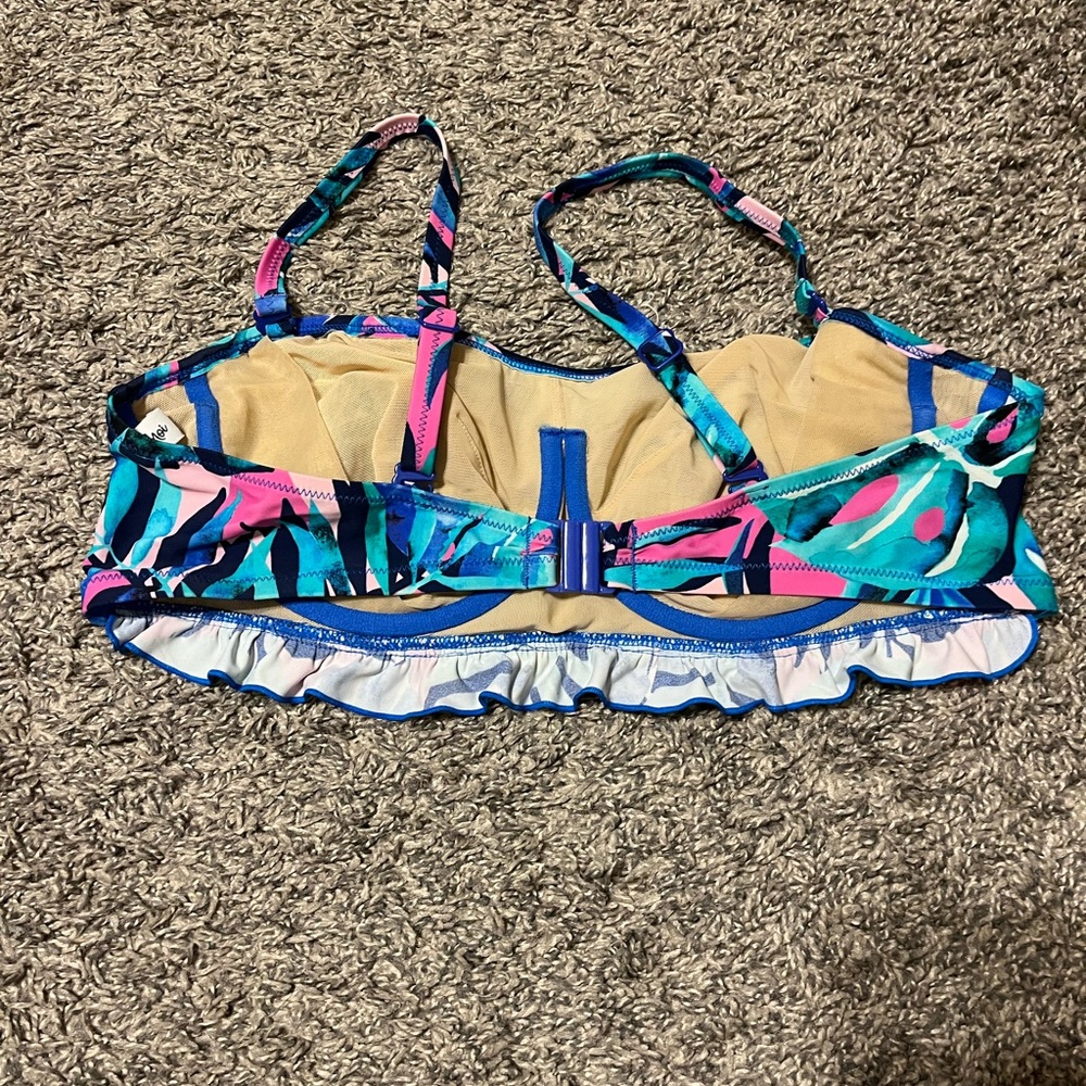 Vibrant Multicolor Bikini Top - Picture 2 of 3
